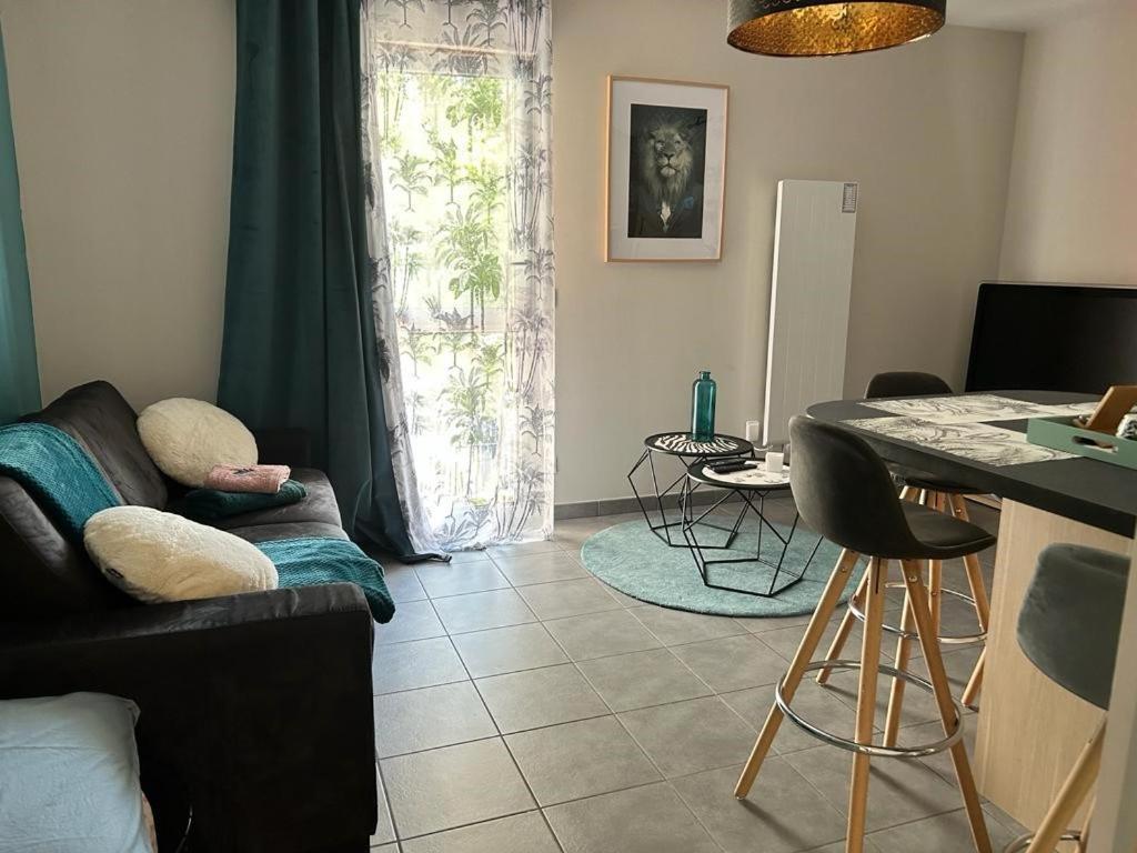 Elegant 45 M2 Lyon 6 + Garage. Idealement Situe Extérieur photo