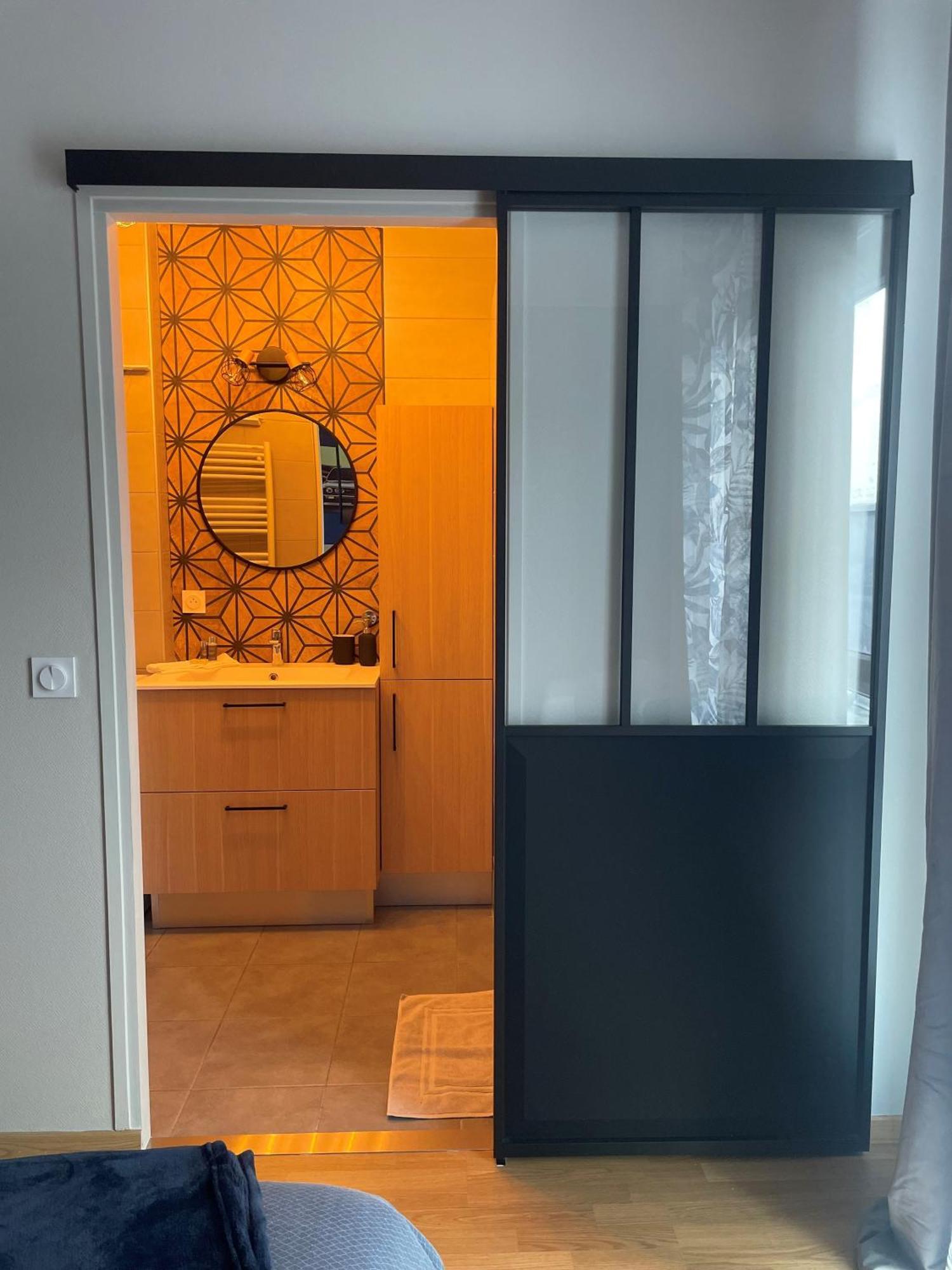 Elegant 45 M2 Lyon 6 + Garage. Idealement Situe Extérieur photo